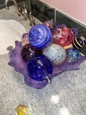 MURANO ART GLASS BOWL WITH BLOWN ART GLASS GLOBES