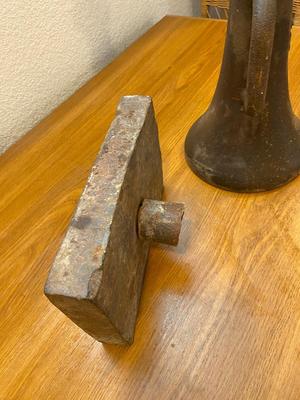 HEAVY CAST IRON ANTIQUE HOUSE JACK