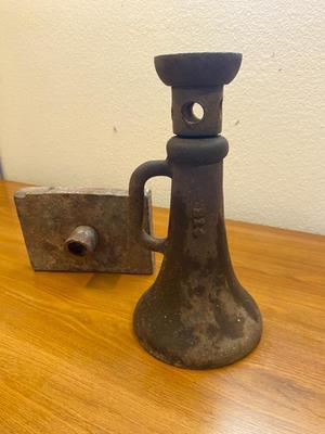 HEAVY CAST IRON ANTIQUE HOUSE JACK