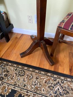 VINTAGE VANITY STOOL AND COAT TREE