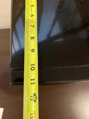 SMALL 700W SUNBEAM MICROWAVE