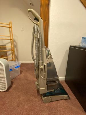 HOOVER STEAM-VAC HEATED CARPET AND UPHOLSTERY CLEANER