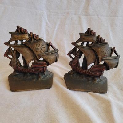 Cast Iron Ship Bookends (BD-EL)