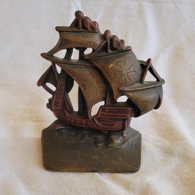 Cast Iron Ship Bookends (BD-EL)