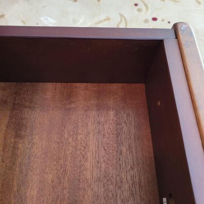Chairside End Table (BD-EL)