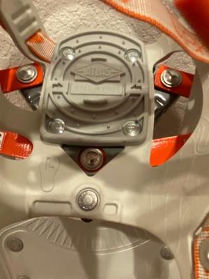 THE ELECTRA COLLECTION ATLAS SNOW SHOES LIKE NEW