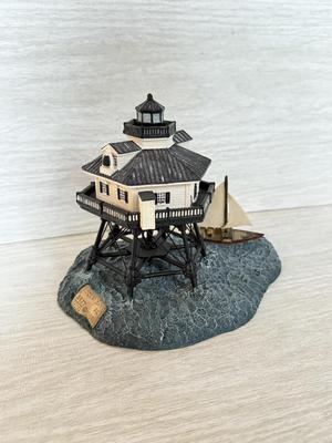 LOT 164K: Harbor Lights Lighthouses: Drum Point Maryland #180, Middle Bay Alabama #187 & Thomas Point Shoal Maryland #181