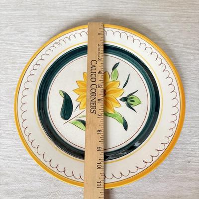 LOT 181K: Vintage Stangl & More: Blueberry Serving Bowl w/ Matching Plate, Garden Flower 11" Platter, Hand Painted White Dogwood...