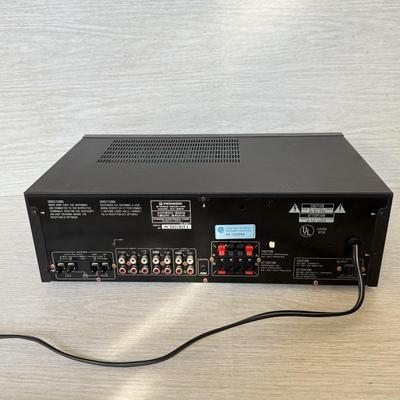 LOT 187F: Pioneer Stereo Reciever SX-251R