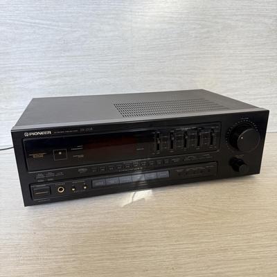 LOT 187F: Pioneer Stereo Reciever SX-251R
