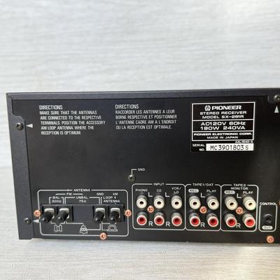 LOT 187F: Pioneer Stereo Reciever SX-251R