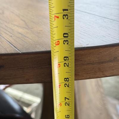 LOT 190D: Hooker Furniture Round Dining Table w/ 4 Chairs & Protective Pads