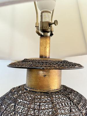 LOT 191D: Woven Basket Vase & Metal Wire Lamp