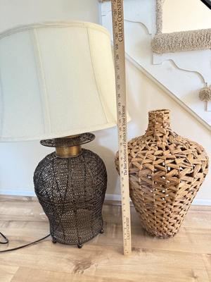 LOT 191D: Woven Basket Vase & Metal Wire Lamp