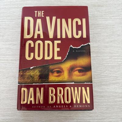 LOT 197D: Book Collection: Dan Brown, The Hunt for Red October, Sully & More