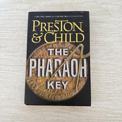 LOT 197D: Book Collection: Dan Brown, The Hunt for Red October, Sully & More