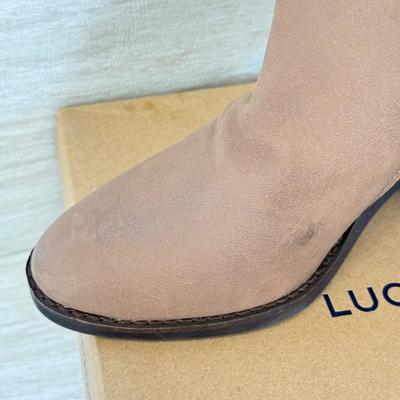 LOT 199D: Ladies' Shoes w/ Boxes: Lucky Brand Brindle Bridgetown Boodies (7) & Steve Madden Patent Leather Flats (7.5)