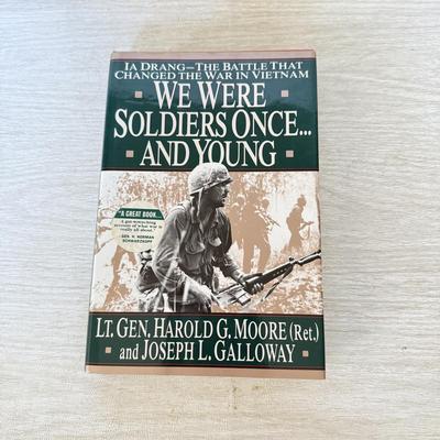 LOT 200D: Military / War Book Collection