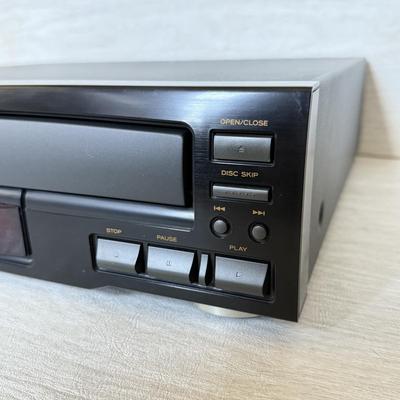 LOT 201D: Teac PD-D1260 Compact Disc Multi Player