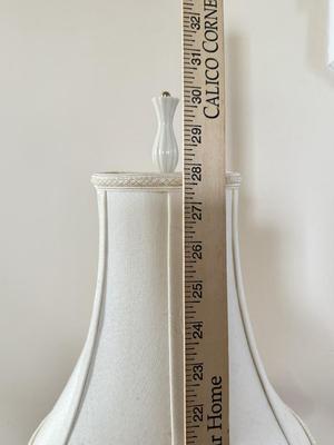 LOT 215L: Vintage Quoizel Lamp w/ Reading Arm Style LX6507H