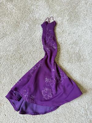 LOT 222K: Fancy Dresses & Clothing for Tonner 16" Fashion Dolls