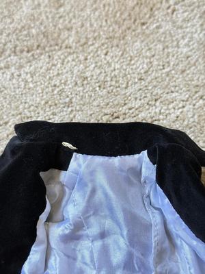 LOT 222K: Fancy Dresses & Clothing for Tonner 16" Fashion Dolls