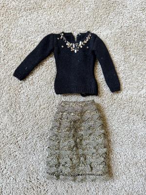 LOT 222K: Fancy Dresses & Clothing for Tonner 16" Fashion Dolls