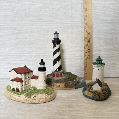LOT 223D: Harbor Lights Lighthouses: Signed 1996 Special Event Exclusive Sunken Rock New York, Cape Hatteras North Carolina #401 &...