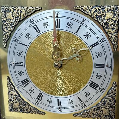 LOT 225L: Vintage Tempus Fugit Mantel Clock