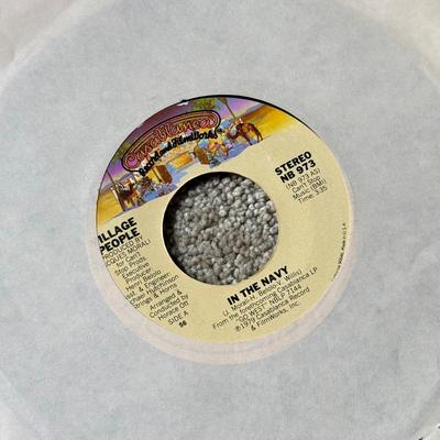 LOT 232K: Vintage 45s: Elvis, David Bowie, George Michael & Elton John