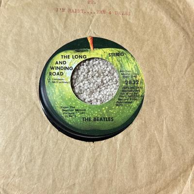LOT 234K: Vintage 45s: The Beatles