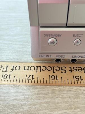 LOT 236D: Toshiba DVD/VCR Deck Model SD-K531SU2