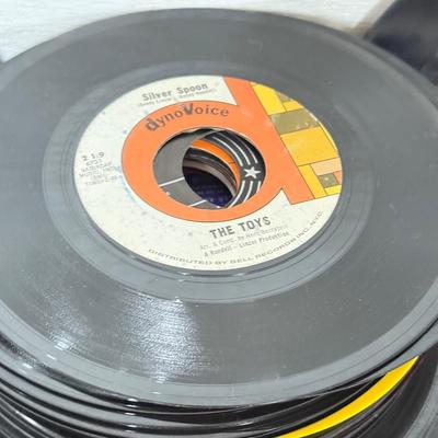 LOT 237D: Collection of Vintage 45s without Sleeves