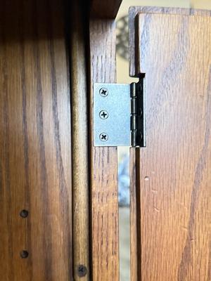 LOT 238L: Pennsylvania House TV Cabinet / Book Case