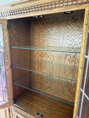 LOT 239L: Pennsylvania House Glass Front Cabinet