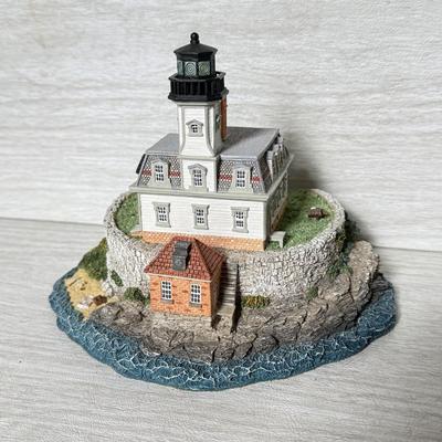 LOT 272D: Harbor Lights Lighthouses: West Quoddy Head Maine #103, Rose Island Rhode Island #616 & 1996 Special Event Exclusive Sunken...