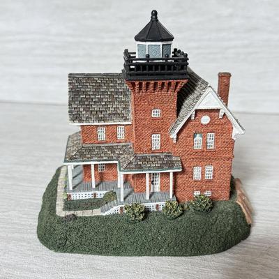 LOT 273D: Harbor Lights Lighthouses: Society Exclusive Sea Girt New Jersey #509, Cape May NJ #168 & Sandy Hook NJ #104