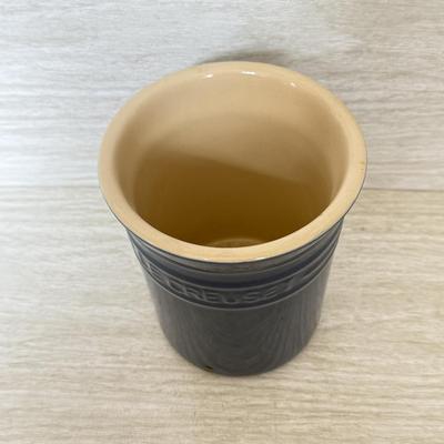 LOT 274K: Le Creuset Utensil Holder & Collection of Bowls: CCC Made in Italy & Denby