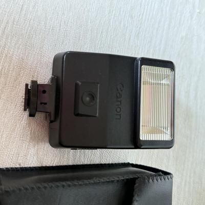 LOT 277K: Canon Sure Shot 85 Zoom Platinum 35mm & Camera Accessories: Canon Speedlite 155A, Super Albinar Multi-Coated Mini-Zoom...