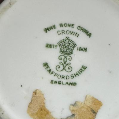 LOT 284K: Vintage China Collection: Royal Doulton "Linda" & "Darling," Crown Floral Trinket Box, Stangl Flower...