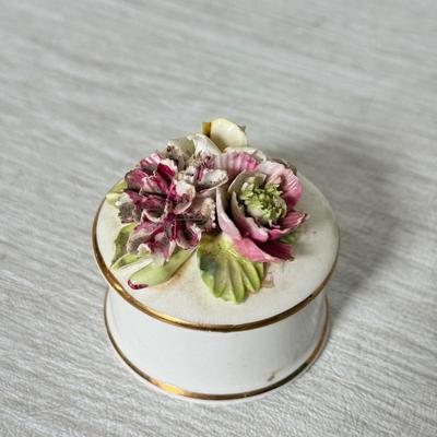LOT 284K: Vintage China Collection: Royal Doulton "Linda" & "Darling," Crown Floral Trinket Box, Stangl Flower...