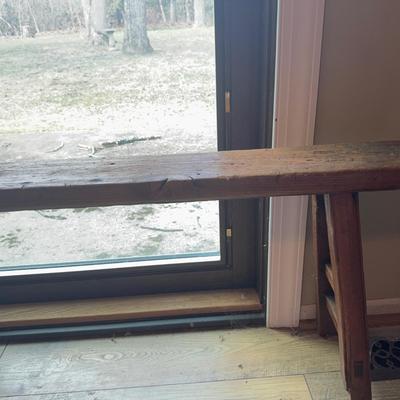 LOT 289F: Rustic Wood Bench w/ Hearth & Hand Baskets and Beautiful Throw Pillows