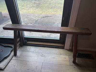 LOT 289F: Rustic Wood Bench w/ Hearth & Hand Baskets and Beautiful Throw Pillows