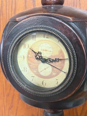 LOT 293: Vintage-Style Home Decor Clocks