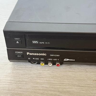 LOT 297F: Panasonic VCR/DVD Player Model DMR-EZ48V