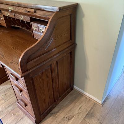 LOT 299F: Vintage Winners Only Rolltop Desk w/ Keys