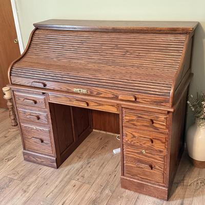 LOT 299F: Vintage Winners Only Rolltop Desk w/ Keys