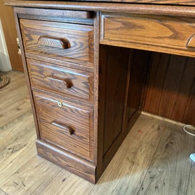 LOT 299F: Vintage Winners Only Rolltop Desk w/ Keys