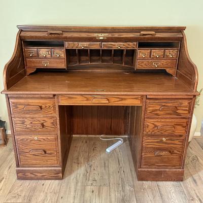 LOT 299F: Vintage Winners Only Rolltop Desk w/ Keys