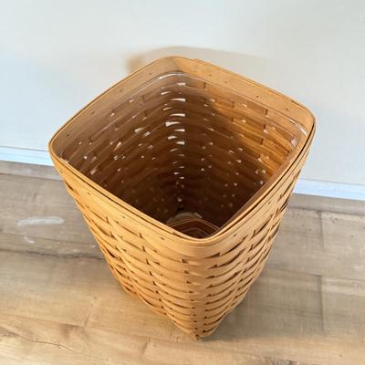 LOT 307K: Four Hand Woven Longaberger Baskets w/ Plastic Inserts